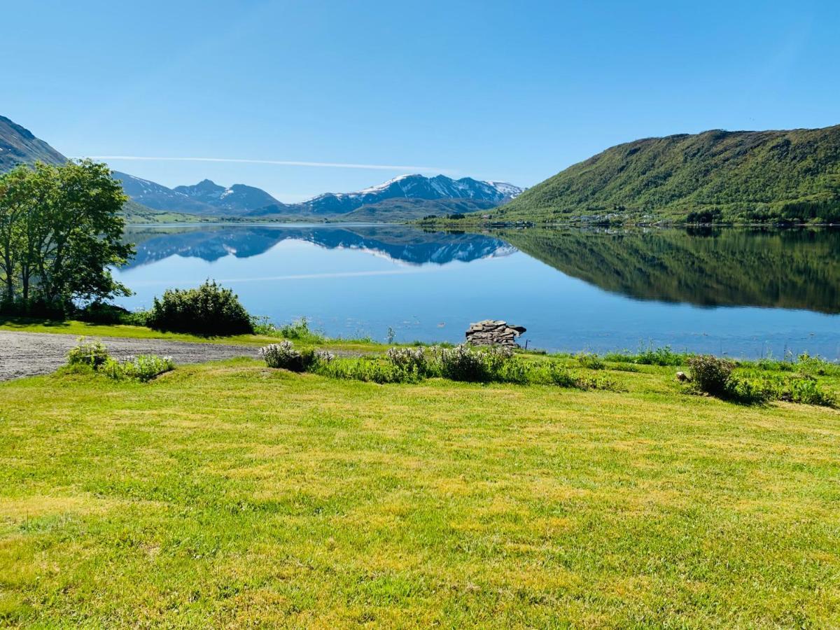 Elstad Farm Lofoten Bostad Екстер'єр фото