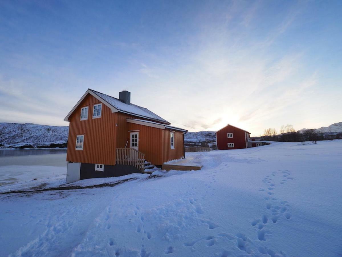 Elstad Farm Lofoten Bostad Екстер'єр фото